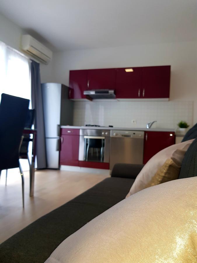 Apartments Petricevic Podstrana Exterior photo
